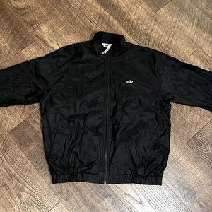 Super Rare Vintage Nike Windbreaker. Women’s Size L. Black.